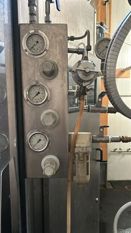 Used Bertolaso isobaric filler photo 6