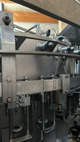 Used Bertolaso isobaric filler photo 8