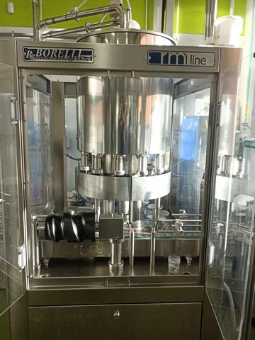 Riempitrice Borelli a basso vuoto usata 12V