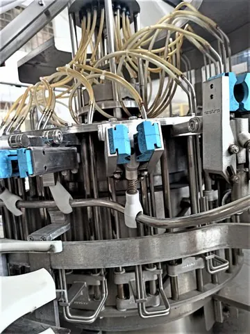 Used rinser Costec 5.000 bph photo 4