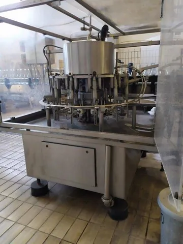 Sciacquatrice Melegari 3.000 bph Usata — UW 188