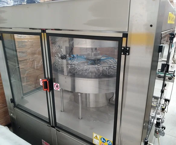 Used Costec 24 clamps rinser photo 3