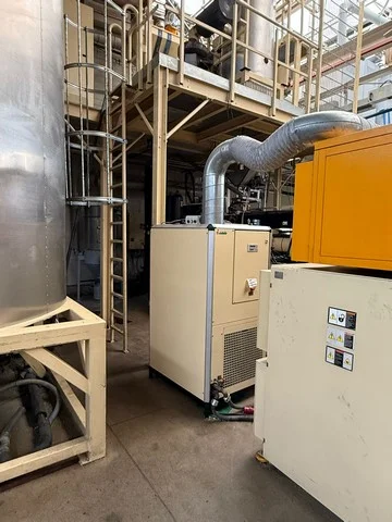 Used pet preform presses Husky photo 13