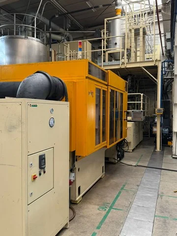 Used pet preform presses Husky photo 14