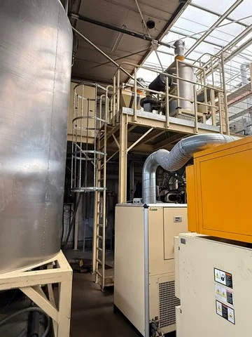 Used pet preform presses Husky photo 2