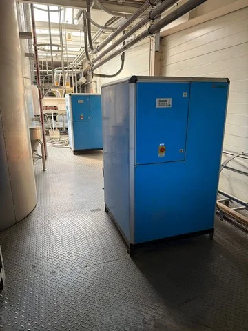 Used Engel Pet preform presses photo 2