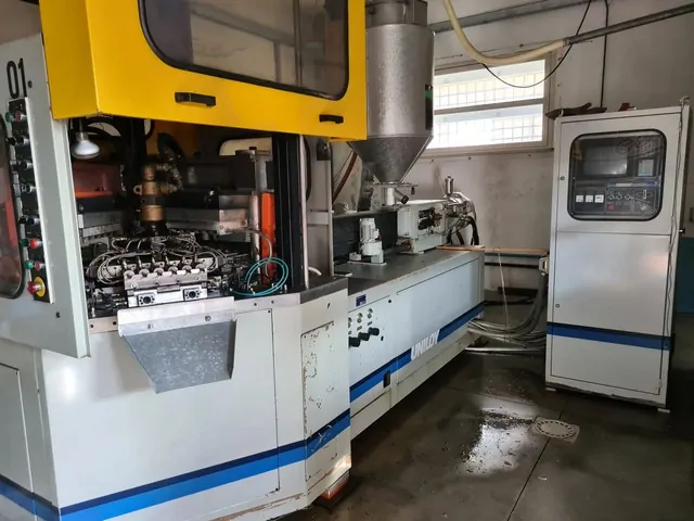 PET Blower Uniloy Comec ibm 42 — W 59