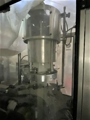 Used capper Bertolaso Delta 504 R/S photo 3