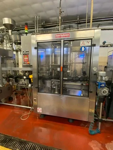 Used capper Bertolaso 606 R.S photo 6