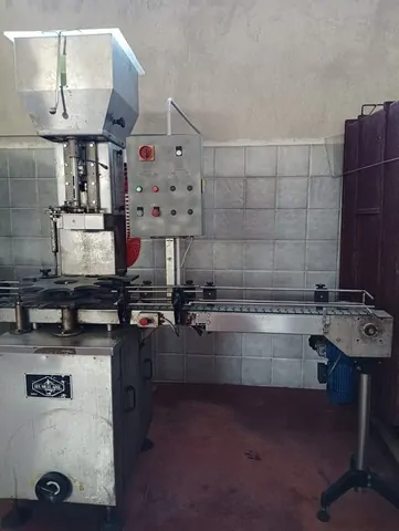 Used Capper Arol photo 2
