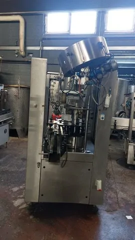 Used capper Siem screw cap Stelvin photo 6