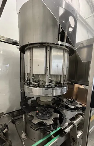Tappatore Bertolaso Sughero Fungo 15.000 bph Usata