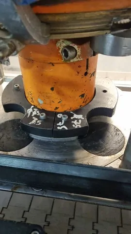 Used Crown Capper Bertolaso 4T 29mm photo 5